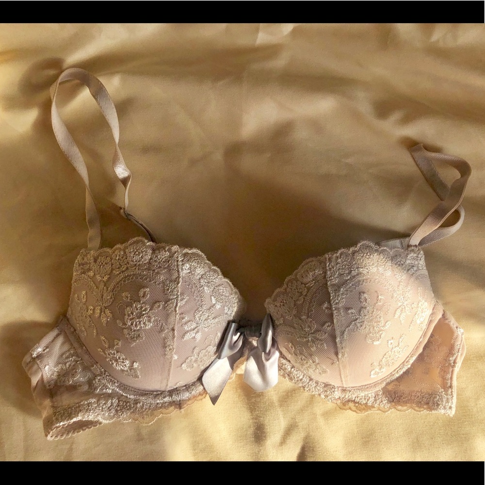 BOGO 50% OFF Prettiest lacy demi bra
